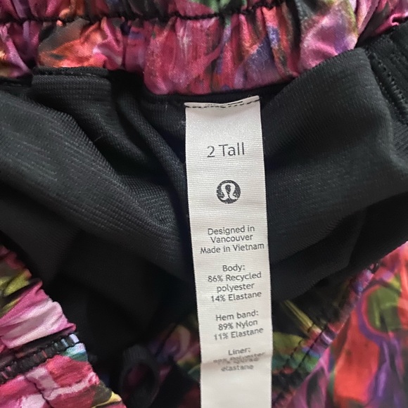 LULULEMON Hotty hots size 2 tall pink - Picture 5 of 5